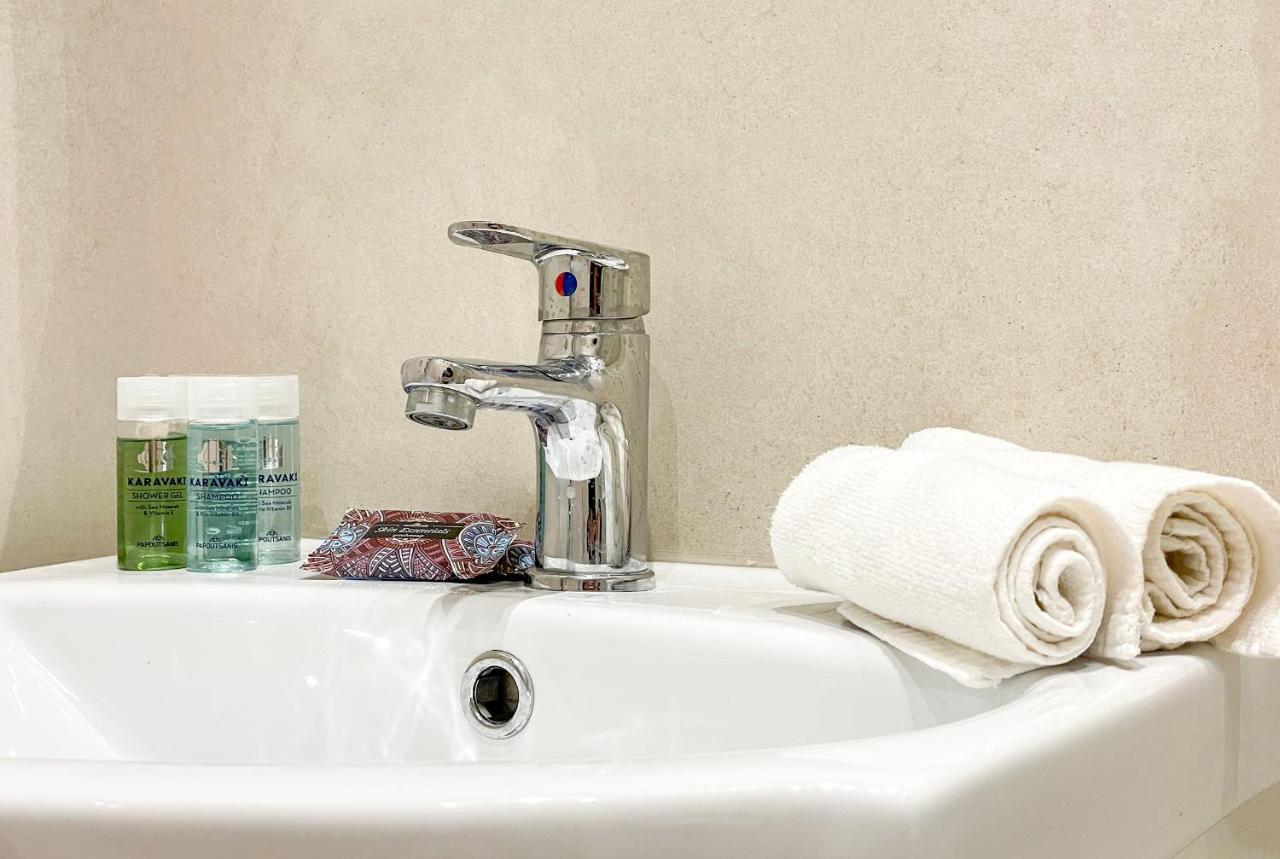 Apartament Soho Cozy 55Sqm Studio In Ateny Zewnętrze zdjęcie